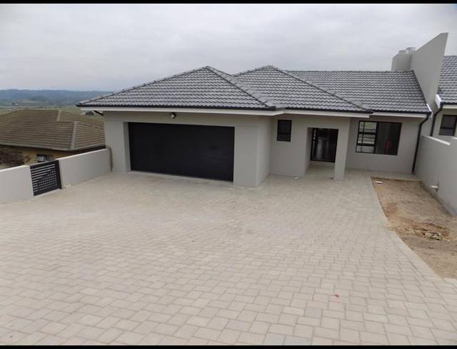 3 BEDROOM HOUSE FOR SALE IN FRAAIUITSIG
